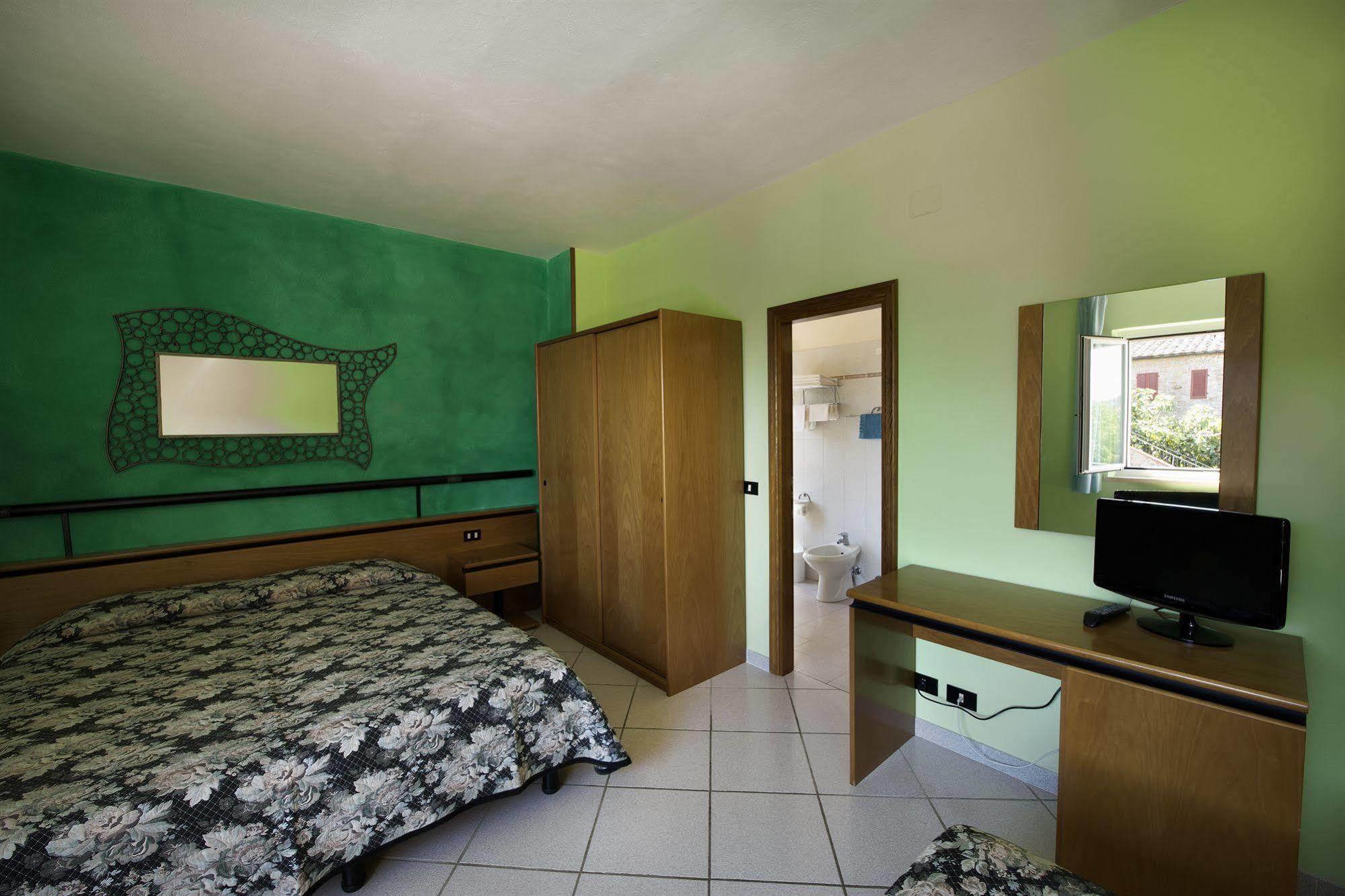 Albergo Di Murlo Exterior foto